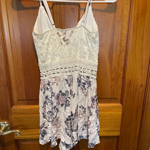 ROMPER - Picture 2 of 3